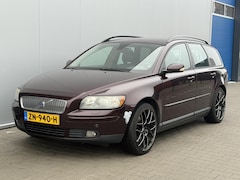Volvo V50 - 2.5 T5 AWD Summum