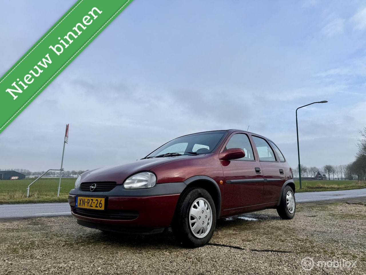 Opel Corsa - 1.2i-16V Strada 1.2i-16V Strada, Zuinig, Trekhaak, Ruime APK - AutoWereld.nl
