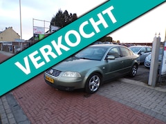 Volkswagen Passat - 1.8 Turbo Arctic