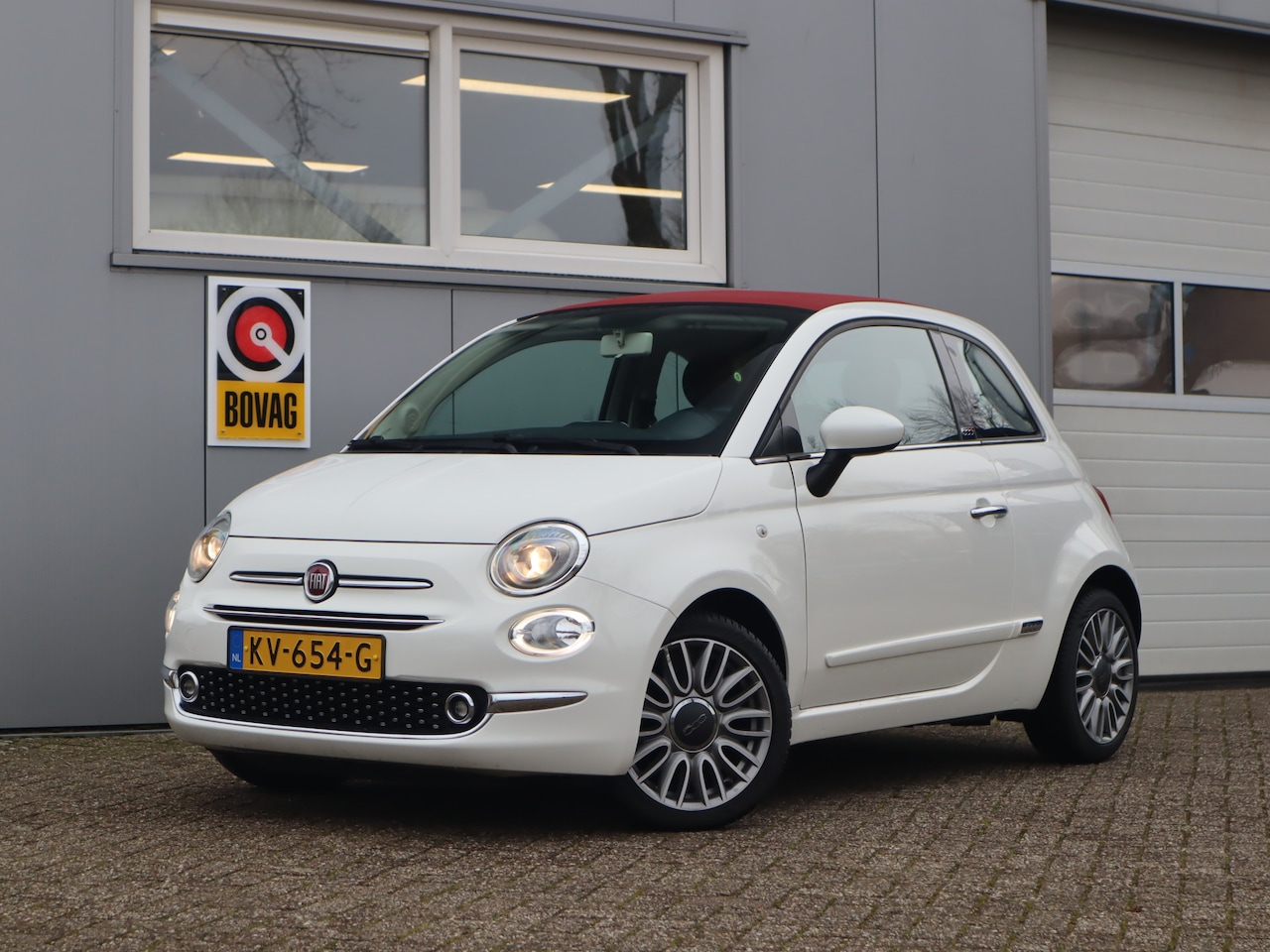 Fiat 500 C - 0.9 TwinAir Turbo Lounge / Parkeersensoren / NAP / Top onderhouden - AutoWereld.nl
