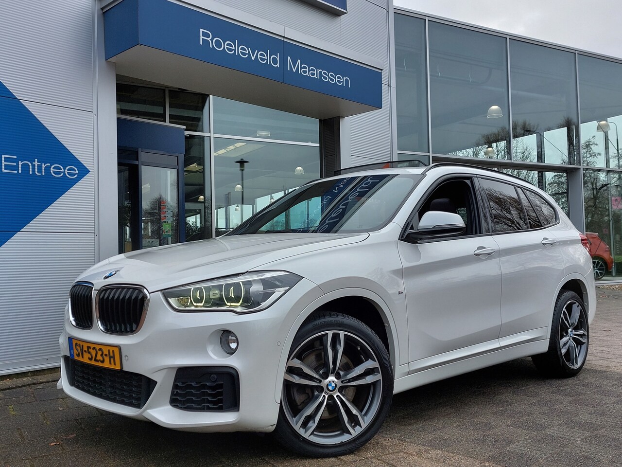 BMW X1 - sDrive20i 192pk High Executive M-Sport | Navi | Apple Carplay | Adap.Cruise | Leder+Verwar - AutoWereld.nl