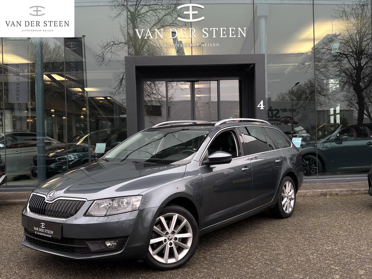 Skoda Octavia Combi - 1.8 TSI Greentech Style Business Memory Seats | Apple Carplay/Android auto - AutoWereld.nl