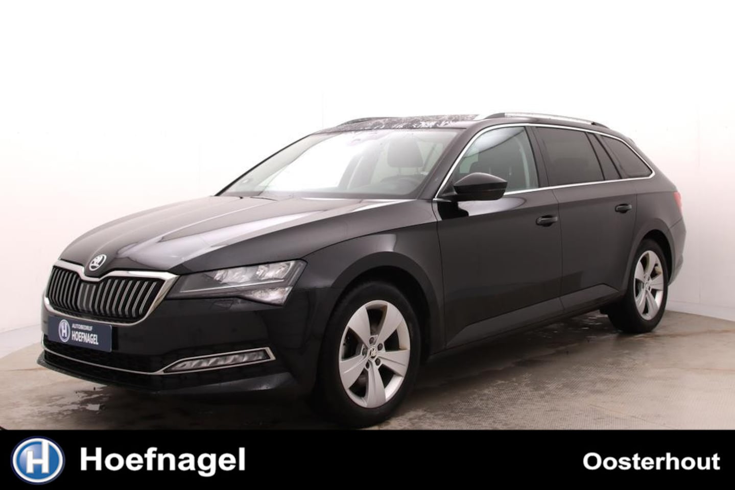 Skoda Superb Combi - 1.5 TSI ACT Business Edition | Automaat | Adaptive cruise | Stoelverwarming | CarPlay | Af - AutoWereld.nl
