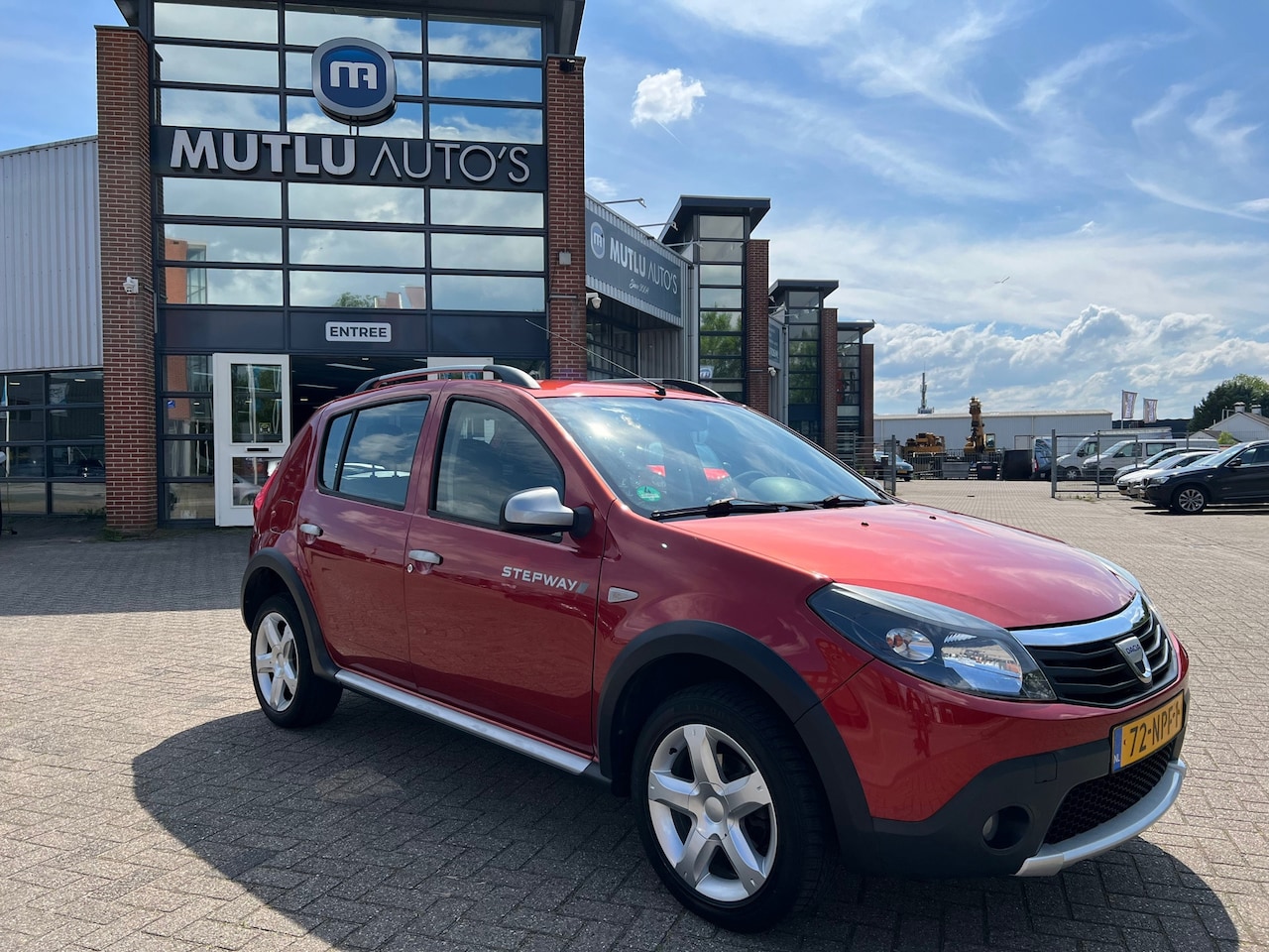 Dacia Sandero Stepway - 1.6 Airco NAP APK - AutoWereld.nl