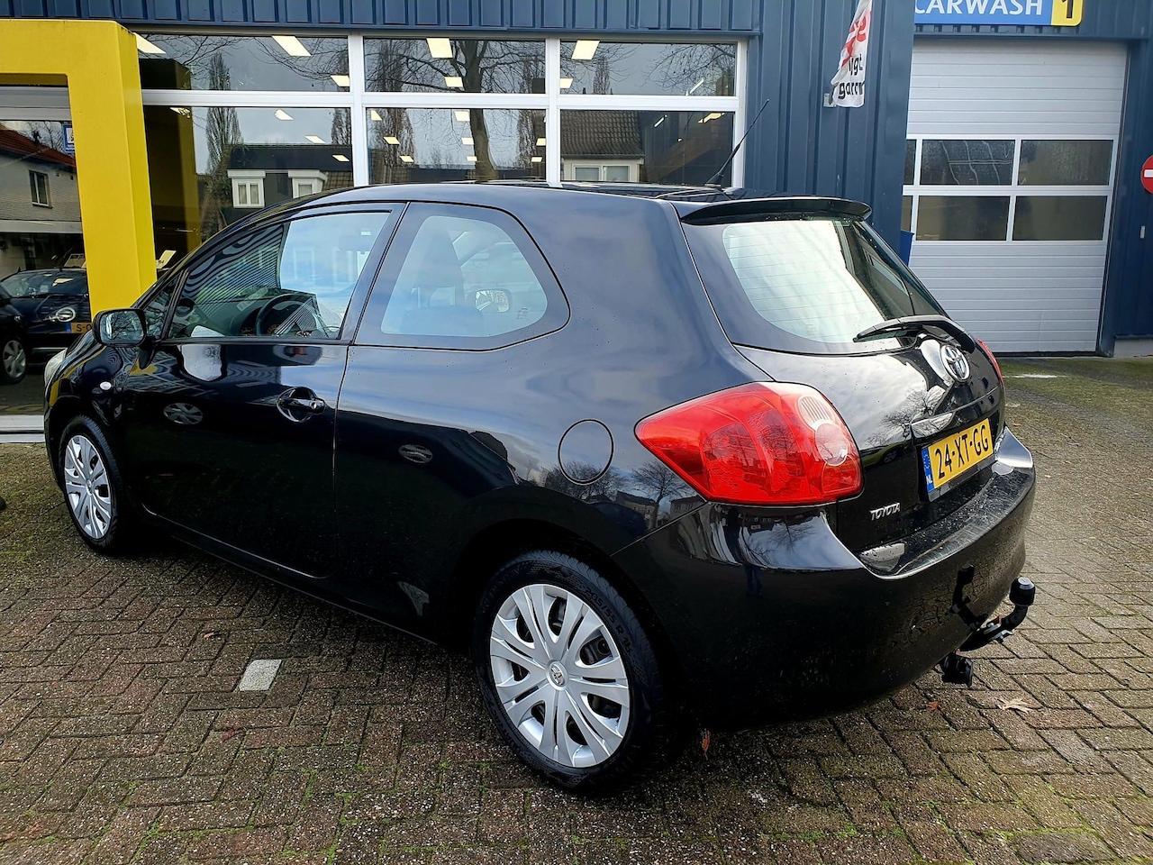 Toyota Auris - 1.6-16V Sol All-in prijs! - AutoWereld.nl