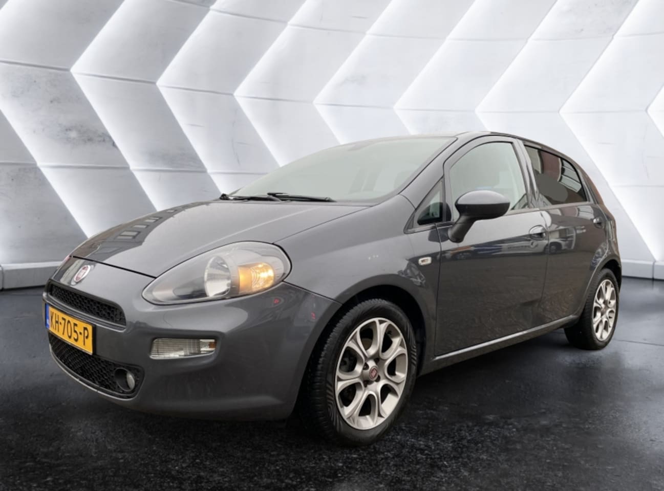 Fiat Punto Evo - 0.9 TwinAir Lounge 0.9 TwinAir Lounge - AutoWereld.nl