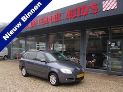 Skoda Fabia Combi - 1.4-16V Tour zeer nette auto met trekhaak apk 19-01-2027