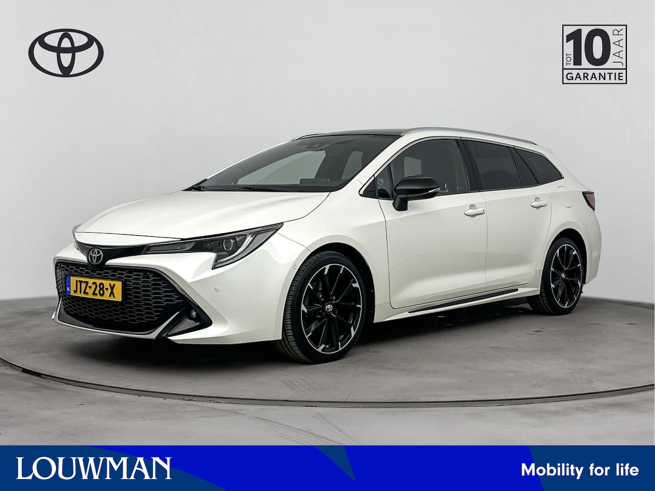 Toyota Corolla Touring Sports - 2.0 Hybrid GR-Sport Plus | Glazen Panoramadak | JBL-Audio | - AutoWereld.nl