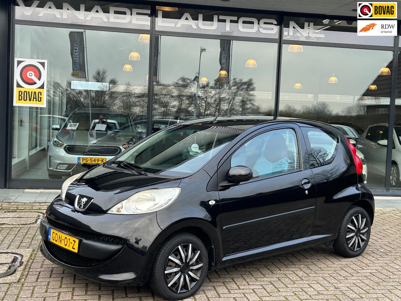 Peugeot 107 - 1.0-12V XS Airco Elek.Pakket Nette Staat! - AutoWereld.nl
