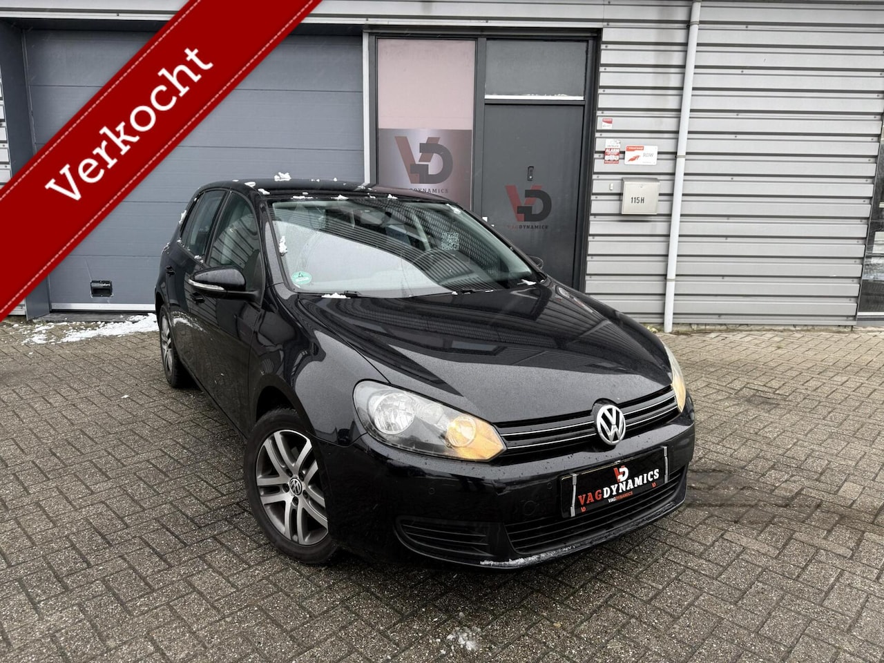 Volkswagen Golf - 1.4 TSI Highline APK NIEUW PDC Bluetooth - AutoWereld.nl