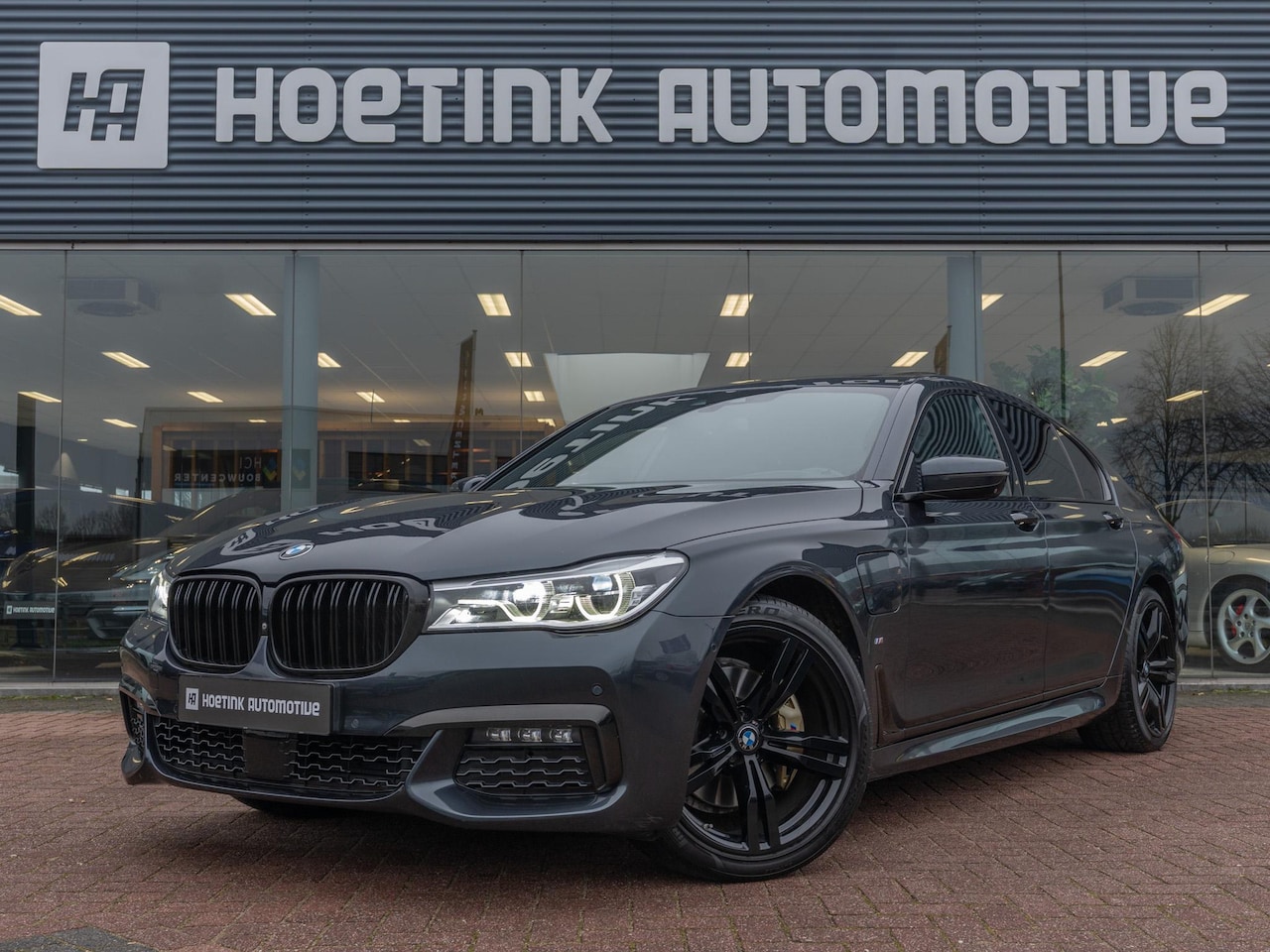 BMW 7-serie - 740e iPerformance M-Sport | Schuifdak | 360 ° camera | Nappa Leder | Volledig BMW dealer o - AutoWereld.nl