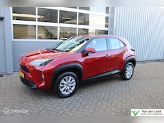 Toyota Yaris Cross - 1.5 Hybrid 115 Active 1e Eig. | NL Auto Boekjes | Apple Carplay