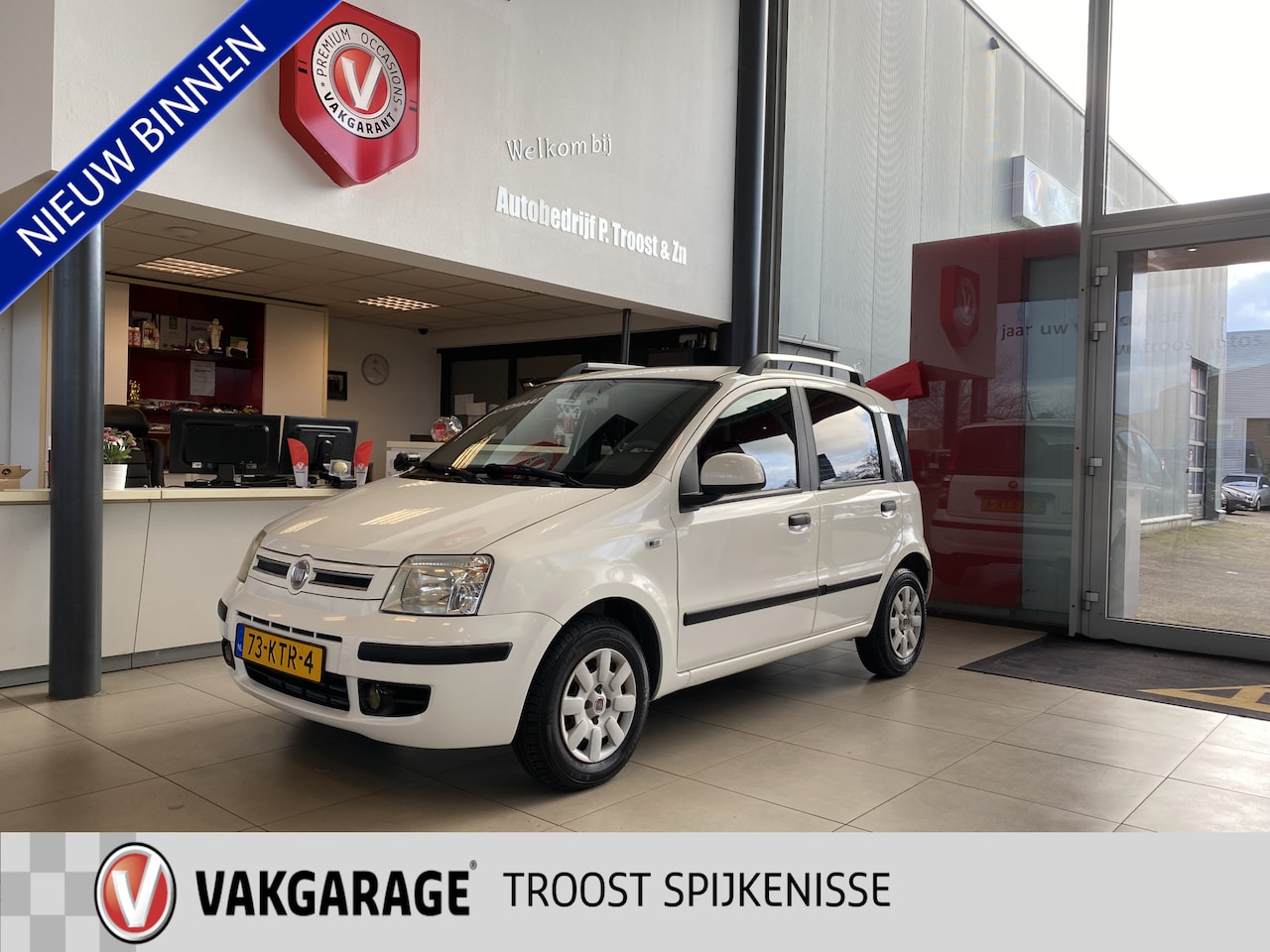 Fiat Panda - 1.2 Emotion 1.2 Emotion,Automaat,Climatecontrol,Elektrischpakket,Radio Cd-Mp3 Speler - AutoWereld.nl