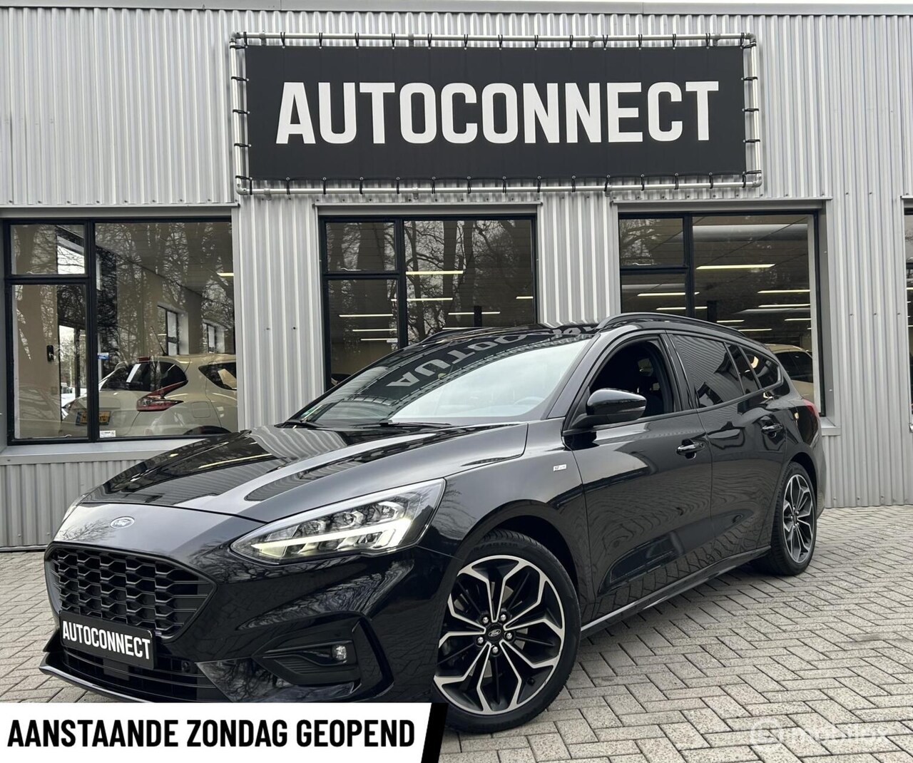 Ford Focus Wagon - 1.5 EcoBoost ST Line - AutoWereld.nl