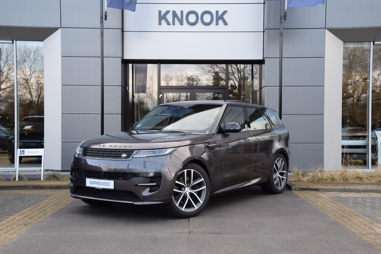Land Rover Range Rover Sport - P460e Dynamic HSE PHEV - AutoWereld.nl