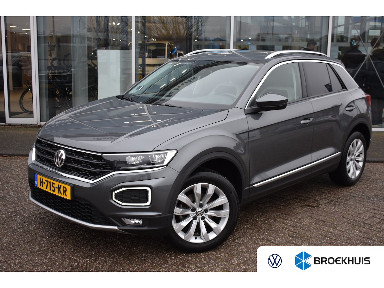 Volkswagen T-Roc - 1.5 TSI 150PK DSG-7 Sport | TREKHAAK | NAVIGATIE | CRUISE + CLIMATECONTROL | DIGITAAL DASH - AutoWereld.nl