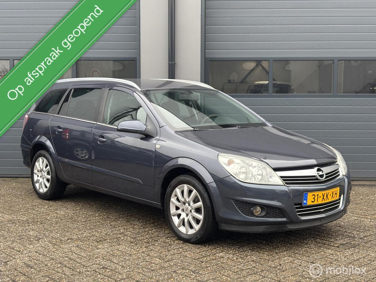 Opel Astra Wagon - 1.6 Temptation 2e EIG/NWE APK - AutoWereld.nl