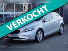 Volvo V40 - 1.6 T3 Kinetic NAP NAP Navi/Climate/Cruise/Camera