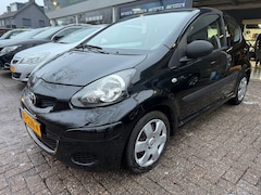 Toyota Aygo - 1.0-12V Access | 2E EIGENAAR | 12 MND GARANTIE | NW APK |