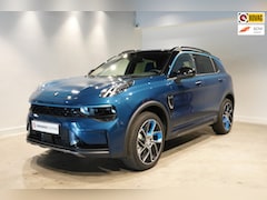 Lynk & Co 01 - 1.5 Pano|Camera|Carplay