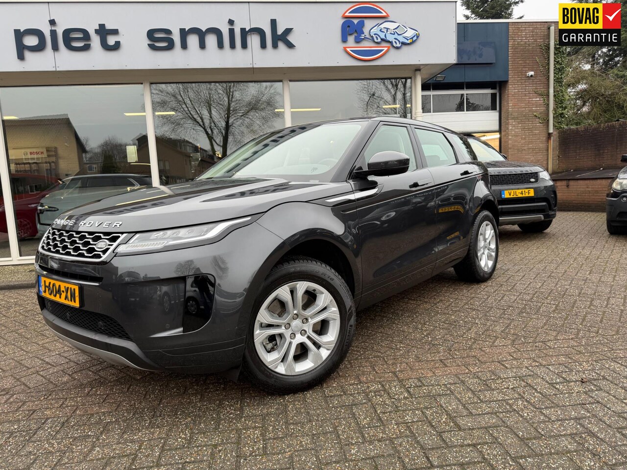 Land Rover Range Rover Evoque - 1.5 P300e AWD R-Dynamic - AutoWereld.nl