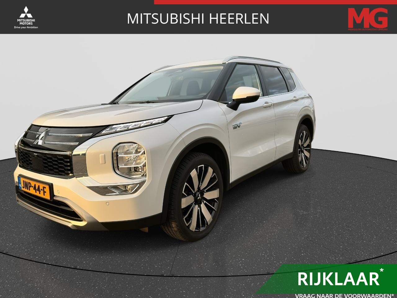 Mitsubishi Outlander - 2.4 PHEV First Edition | Rijklaar | Demo | All Season Banden | - AutoWereld.nl
