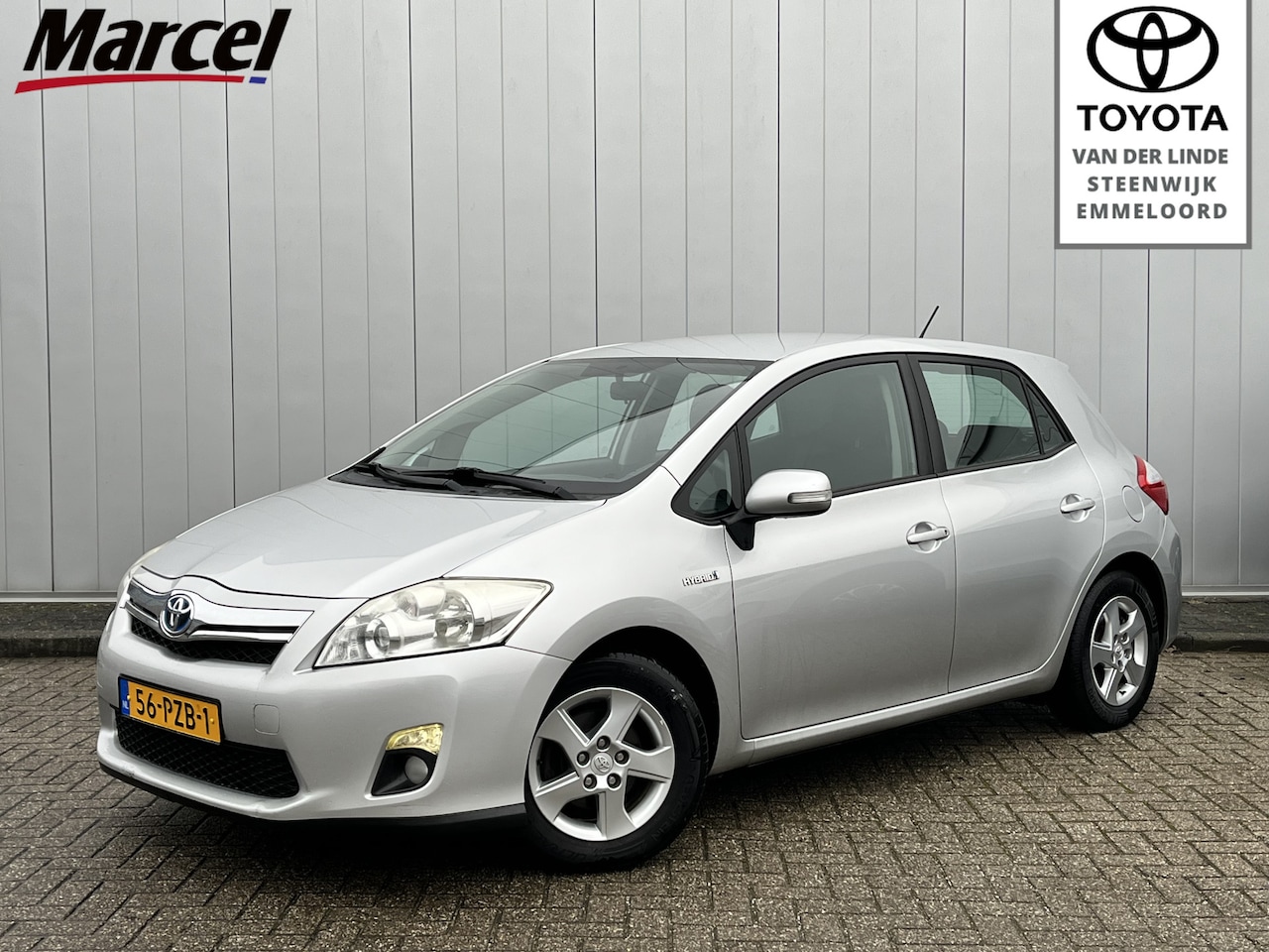 Toyota Auris - 1.8 Full Hybrid Aspiration Clima Cruise Dealer Onderhouden - AutoWereld.nl