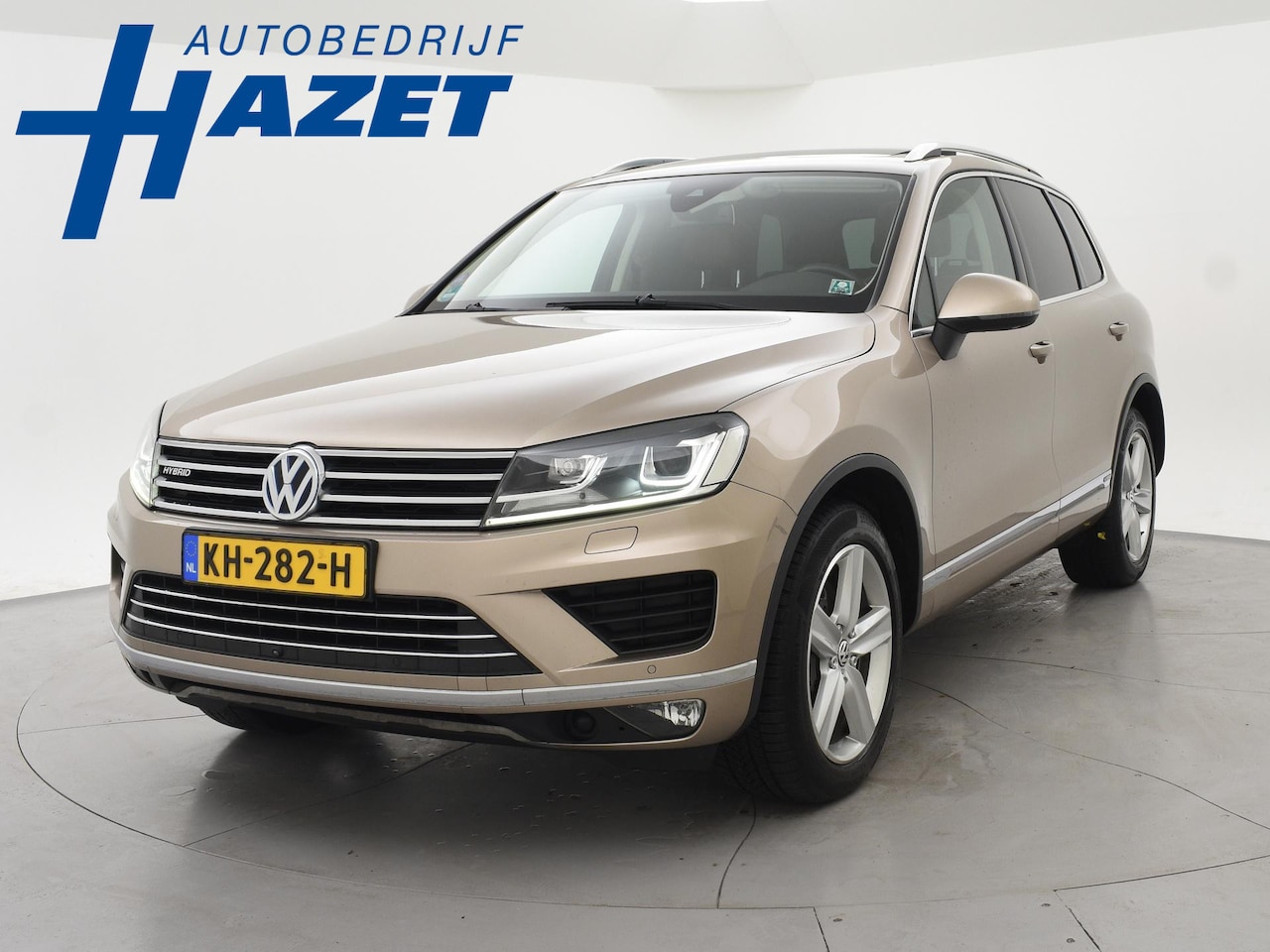 Volkswagen Touareg - 3.0 TSI HYBRID 333 PK HIGHLINE + 360 CAMERA TREKHAAK 3500 KG | DYNAUDIO | PANORAMA | ADAPT - AutoWereld.nl