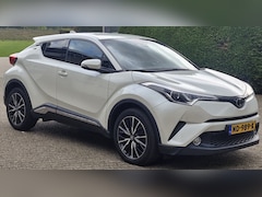 Toyota C-HR - Executive limited edition Parelmoer wit - alle opties