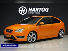 Ford Focus - 2.5-20V ST 226PK 3-DRS *ELECTRIC ORANGE* + CARPLAY / XENON