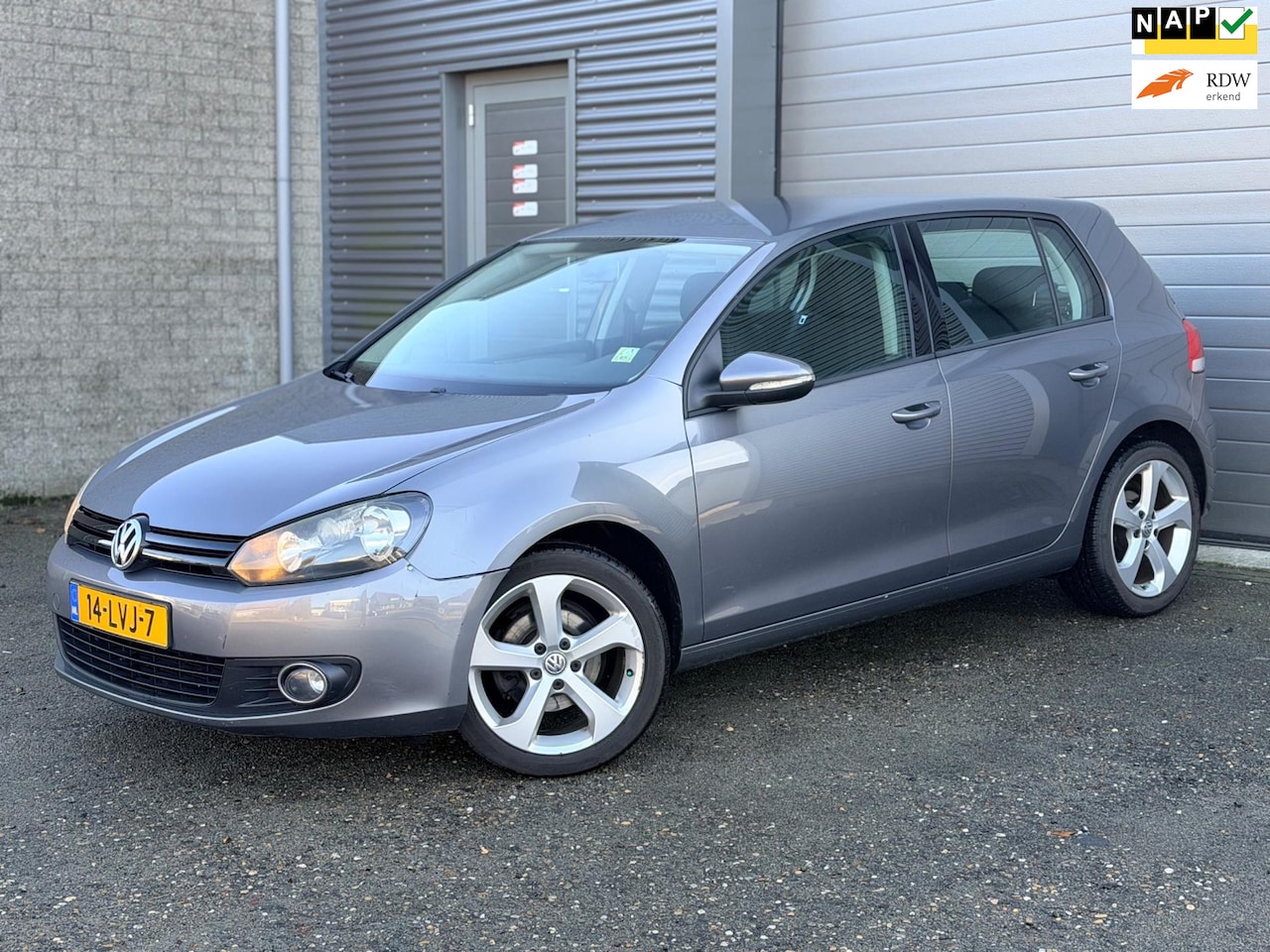 Volkswagen Golf - 1.2 TSI Tour 1.2 TSI Tour - AutoWereld.nl