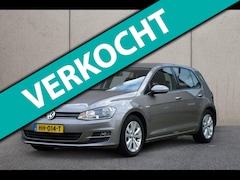 Volkswagen Golf - 1.0 TSI Automaat Business Edition | Achteruitrijcamera | Navigatie | Clima