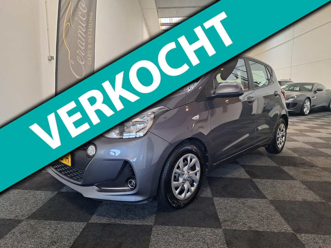 Hyundai i10 - 2019. Comfort line. Navi, Full opties. 76.000 km. NAP. - AutoWereld.nl