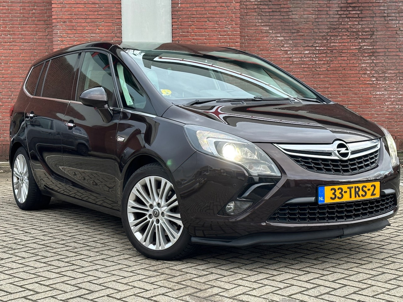 Opel Zafira Tourer - 2.0 CDTI Cosmo|AUTOMAAT|7P|NAVI|PANO|TREKHAAK| - AutoWereld.nl