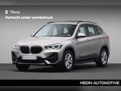 BMW X1 - xDrive25e eDrive Edition | Glazen panoramadak | Head-Up Display | Achteruitrijcamera | Voo