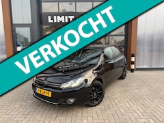 Volkswagen Golf - 1.2 TSI Highline BlueMotion/Xenon/Pdc//Climate/Cruise/Leer/Lmv/St.verwg/6-bak