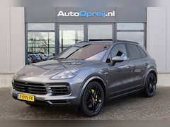 Porsche Cayenne - 3.0 E-Hybrid Platinum Edition Chrono, Pano dak, Trekhaak, Luchtvering, Bose