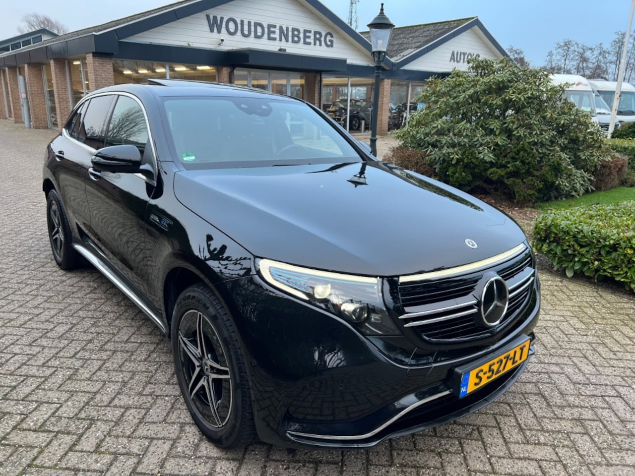 Mercedes-Benz EQC - EQC 400 4-Matic AMG int + ext, Dak, Distronic - AutoWereld.nl