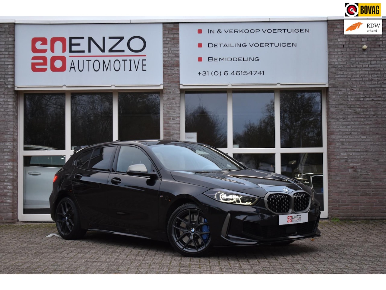BMW 1-serie - M135i xDrive High Executive Head up Carplay Maxton Carpass - AutoWereld.nl
