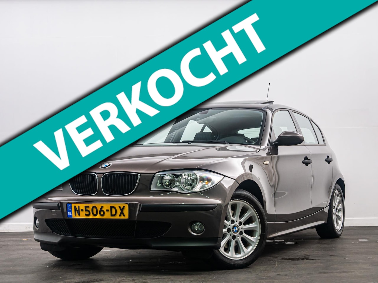 BMW 1-serie - 116i 5-Deurs/Clima/Isofix/Aantoobare km-stand - AutoWereld.nl