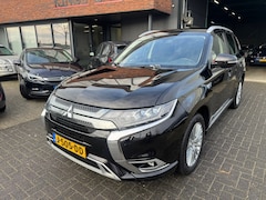 Mitsubishi Outlander - 2.4 PHEV Pure+ 4WD LED ACC CAMERA STOELVERWARMING ORIG NL NAP