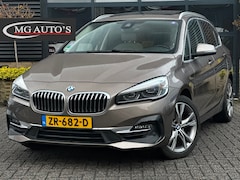 BMW 2-serie Active Tourer - 218i High Executive | Trekhaak | Panoramadak | Navigatie | Cruise Control | Achteruitrijca