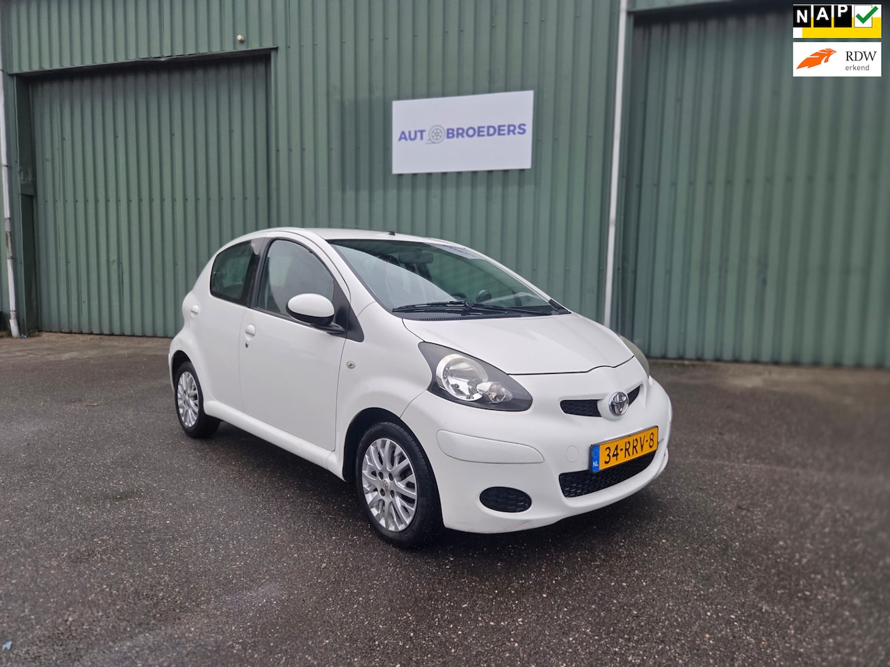 Toyota Aygo - 1.0-12V Comfort Navigator - 4 DEURS - AIRCO - ELECK. RAMEN - AutoWereld.nl