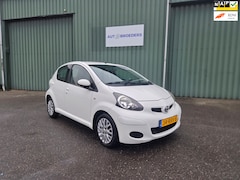 Toyota Aygo - 1.0-12V Comfort Navigator - 4 DEURS - AIRCO - ELECK. RAMEN