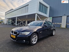 BMW 3-serie - 318i Business Line NAVI PSENSOR CRUISE