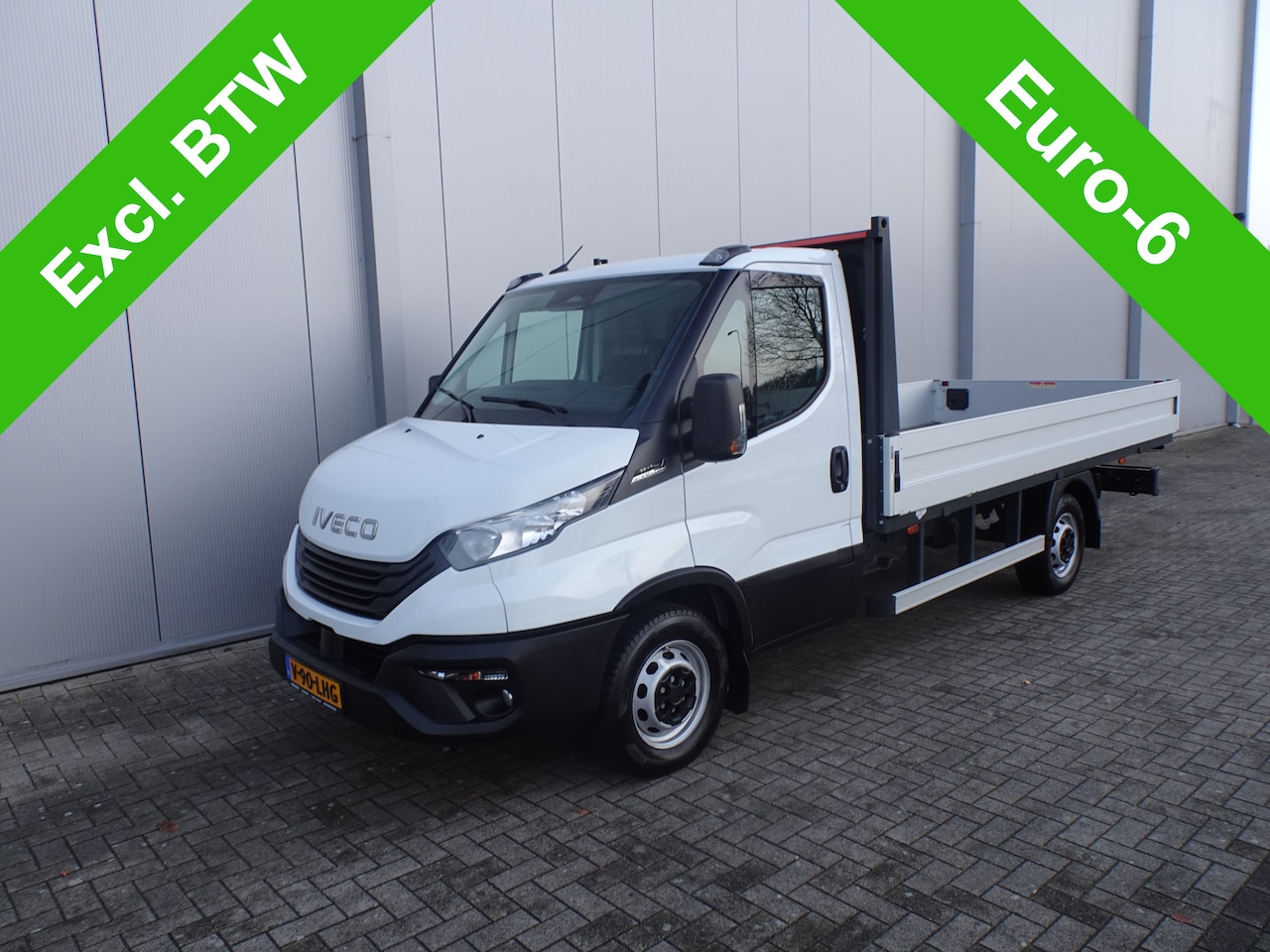 Iveco Daily - 35S14 35 -140 hi matic 375 3 zits airco top staat direct inzetbaar bpm vrij - AutoWereld.nl