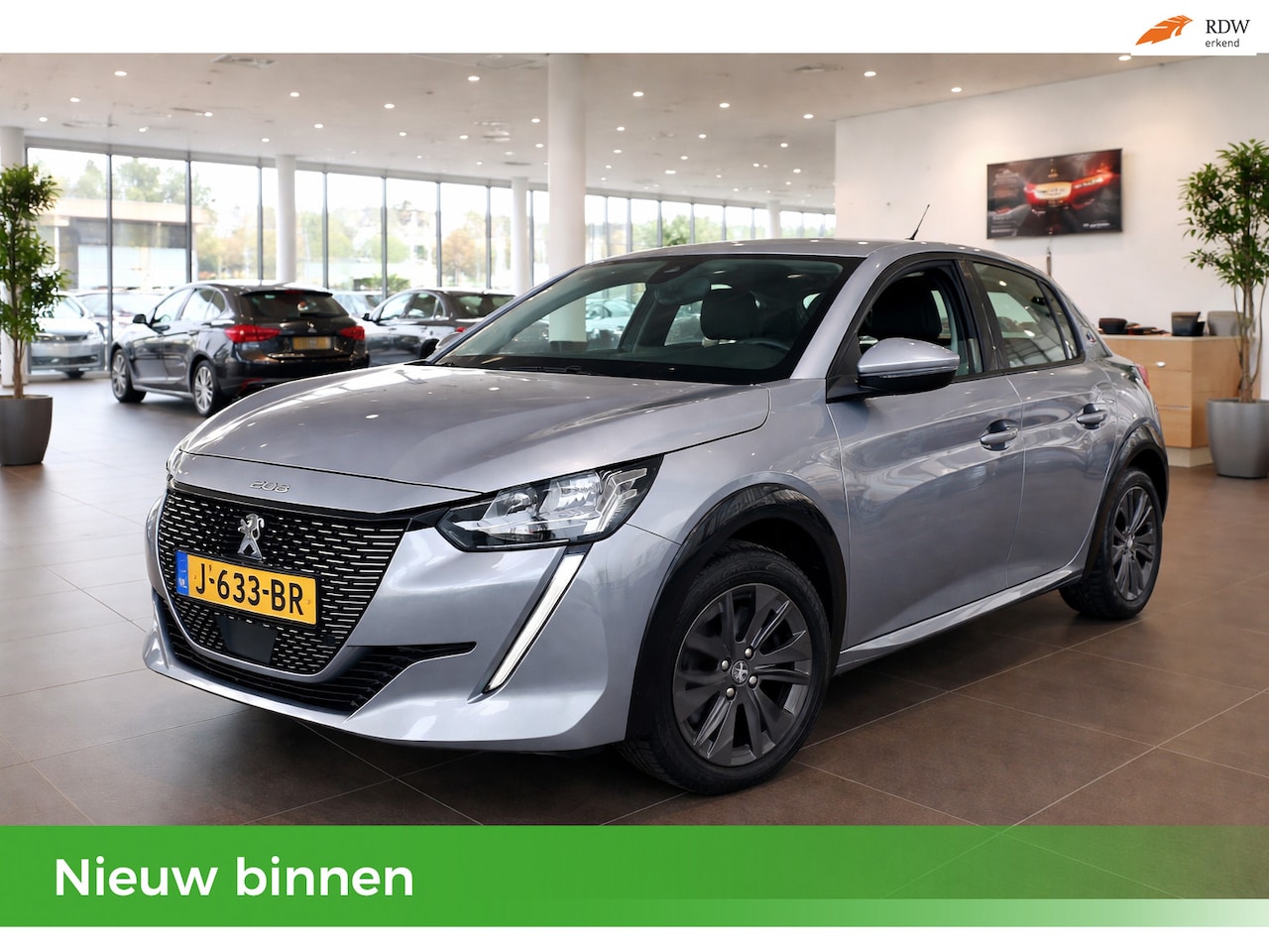 Peugeot e-208 - EV Allure NAP 5D AUTOMAAT XENON 100%ELEKTRISCHE NIEUWMODEL - AutoWereld.nl