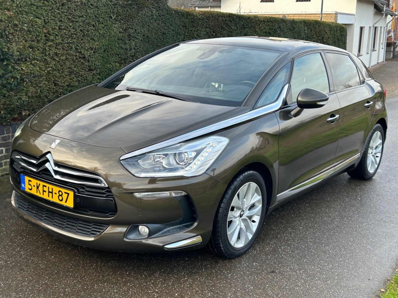 Citroën DS5 - 1.6 THP Business Executive Automaat - AutoWereld.nl