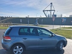 Volkswagen Golf - 1.4 TSI Highline 1.6 TSI