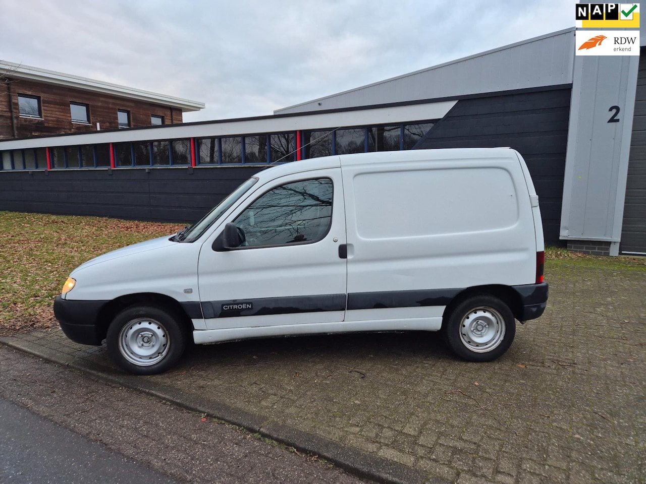 Citroën Berlingo - 1.4i 600 2-2027 APK BENZINE SCHUIFDEUR ORGINEEL 223000KM - AutoWereld.nl